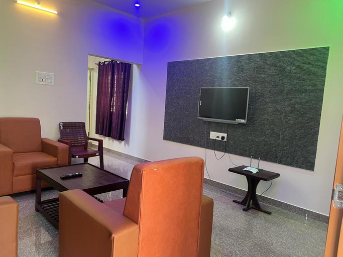 Others 4, Rt Service Apartments Hotel, Nagappattinam