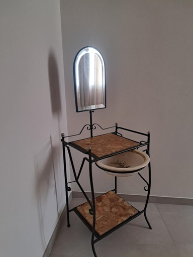 Others 2, Palazzo Boccapianola, Bari