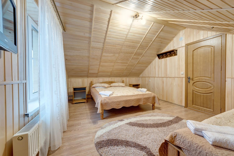 Bedroom 3, Villa Anet, Iaremchans'ka