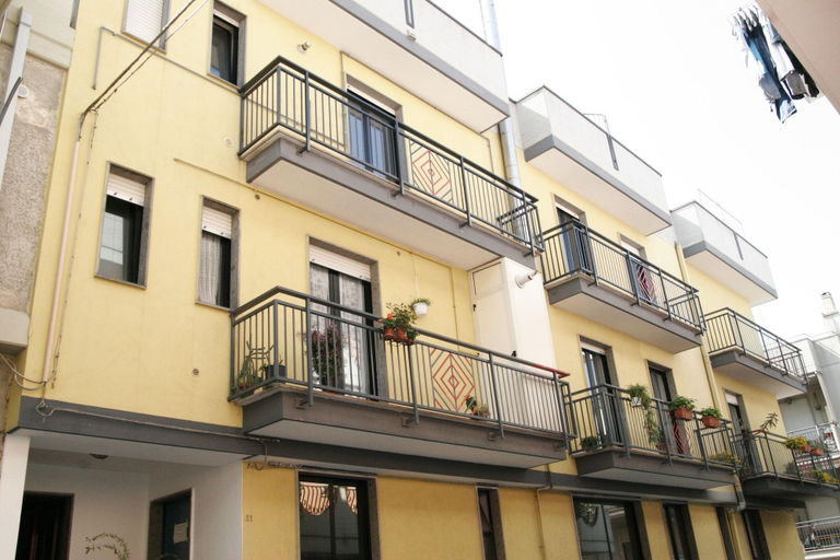 Exterior & Views 4, Stupor Mundi, Bari