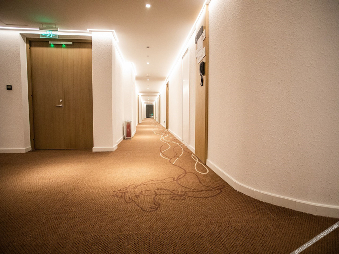 Others 5, Hanting Hotel Pingdu Changzhou Road, Qingdao