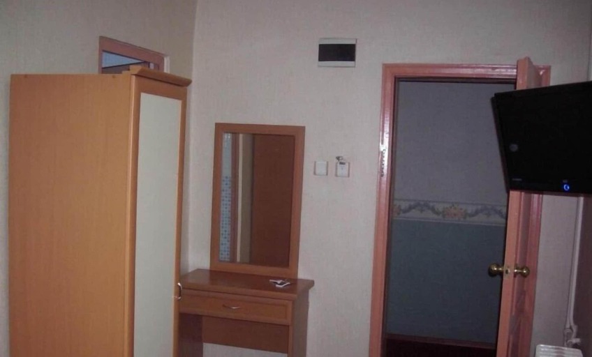 Bedroom 4, Saray Hotel, Merkez