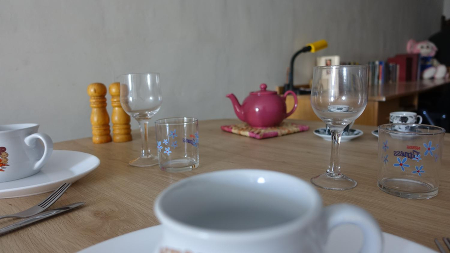 Facilities 3, Mamina's House