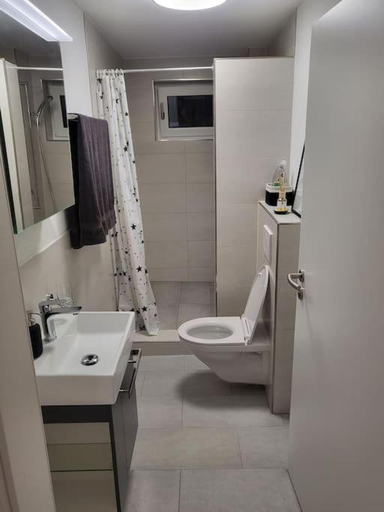 Bedroom 3, Schone Einliegerwohnung 200m vom Wasser entfernt, Stein