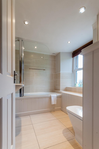 Bathroom 3, Kilcamb Lodge, Highland
