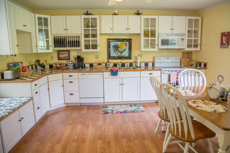 Public Area 2, Orchard House B&B, Nelson