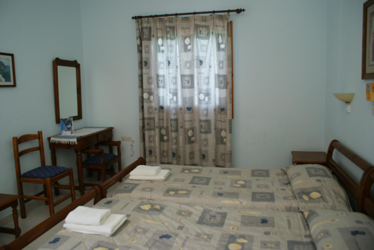 Others 3, Pension Akropolis, South Aegean