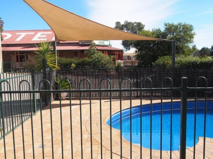 Sport & Beauty 3, Golden Guitar Motor Inn, Tamworth Regional - Pt A