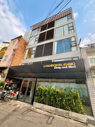 La Maison en Adagio - Sleep and Heal, District 1