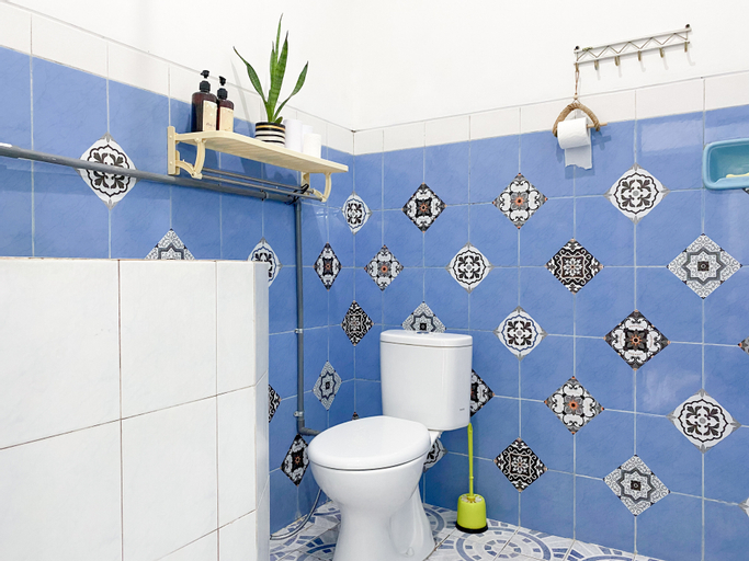 Bathroom 4