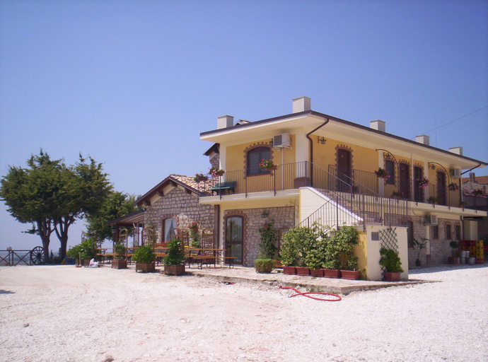 Exterior & Views 5, B&B La Collina, Benevento