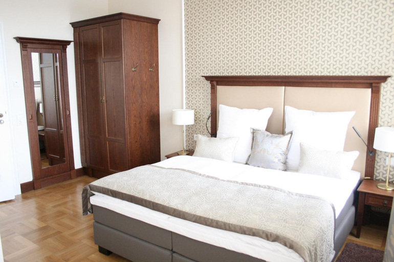 Bedroom 9