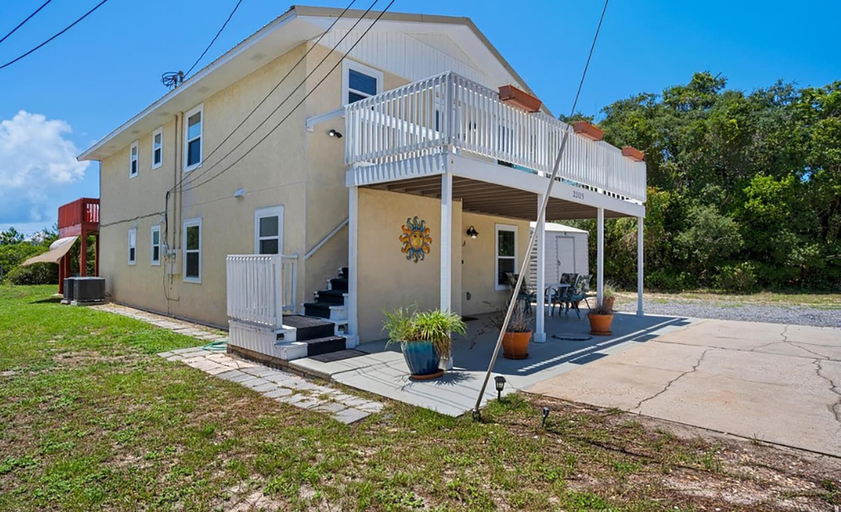 Exterior & Views 2, Sand Dollar A, Bay