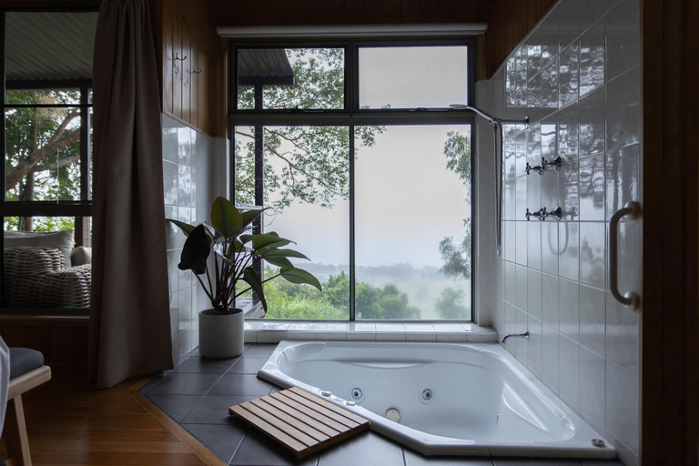 Bathroom 5, Treetops Seaview Montville, Maroochy