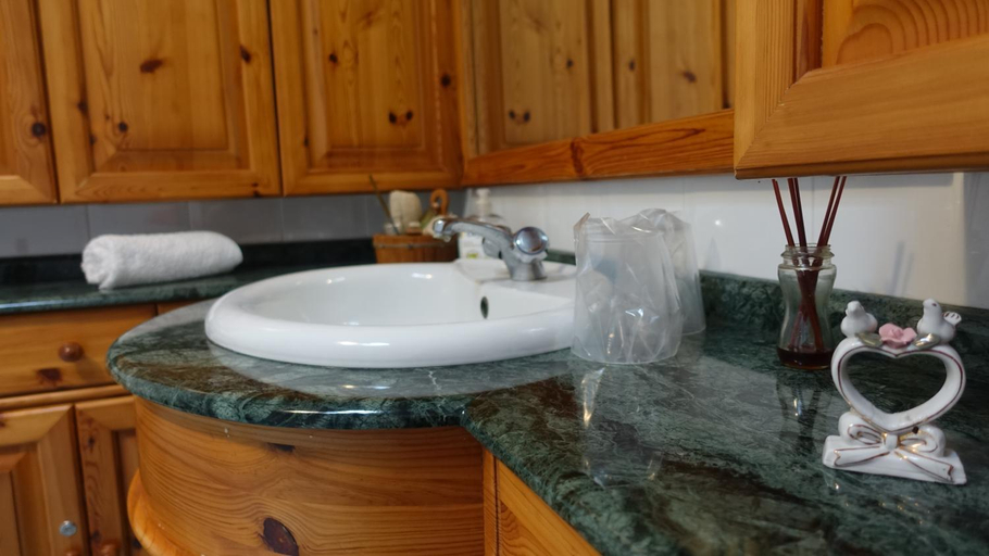 Bathroom 4, Mamina's House