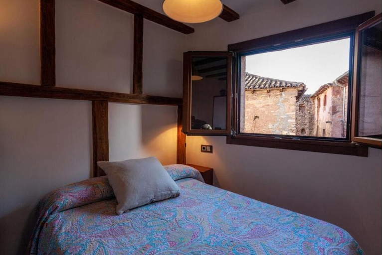 Bedroom 2, TOP MEDIEVAL S.L, Guadalajara