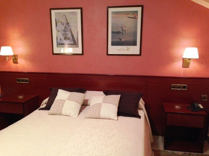 Bedroom 3, Hotel La Seu, Lleida