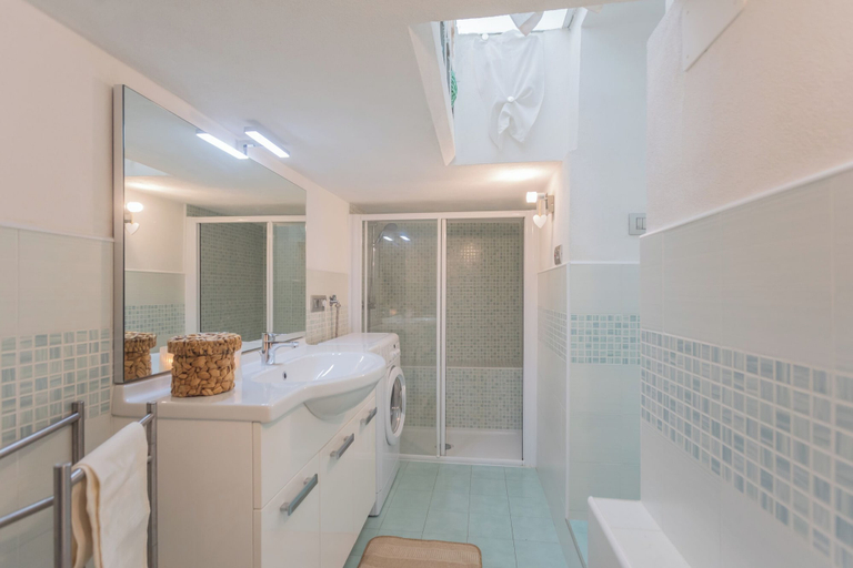 Bathroom 4, Il Timone by Rent all Como, Como