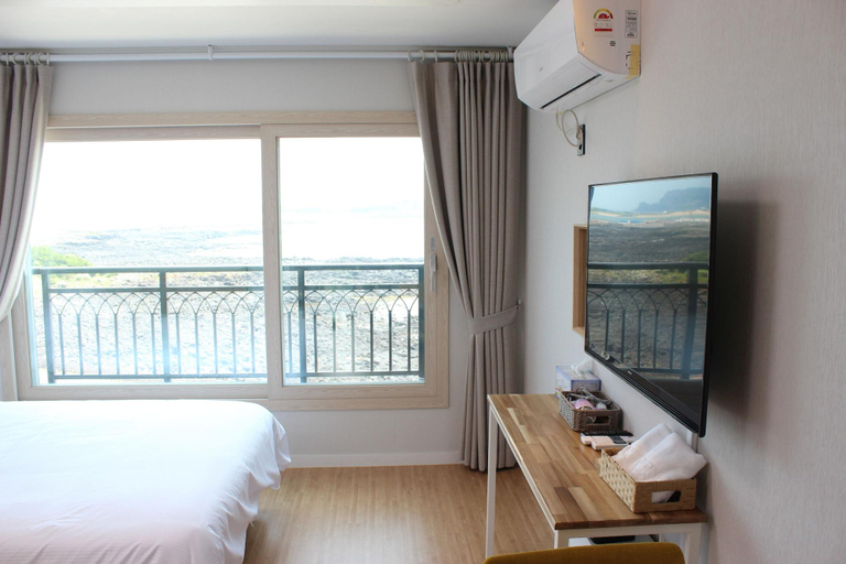 Bedroom 3, Haemorat, Seogwipo