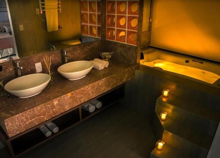 Bathroom 4, Hotel Alvorada Concordia, Concórdia