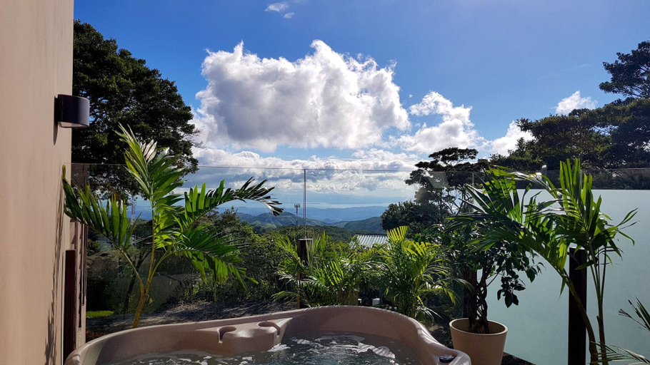 Public Area 2, Chira Glamping Monteverde, Puntarenas