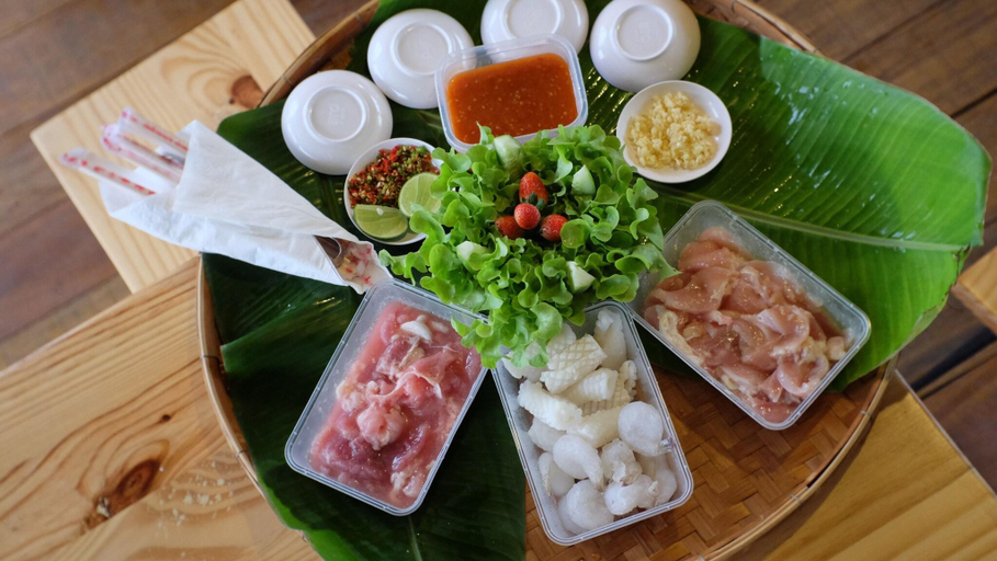 Food & Drinks 14