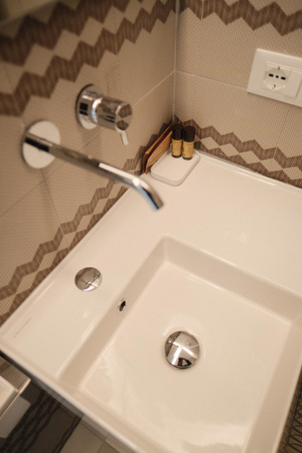 Bathroom 3, Famiglia Scirocco Guest House, Ascoli Piceno