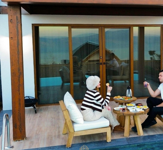 Public Area, Exclusive Hill, Izmit
