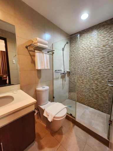 Bedroom 3, 3 Bedroom Condo Unit with FREE vehicle at The Padgett Suites, Cebu City