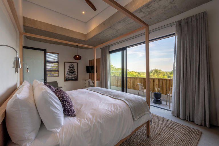 Bedroom 4, Khiwane Boutique Hotel, Mopani