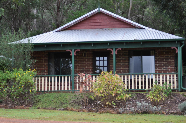 Others 1, Karri Valley Chalets, Manjimup