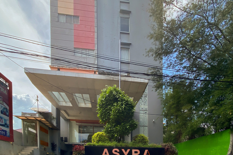 Exterior & Views, Urbanview Hotel Asyra Makassar, Makassar