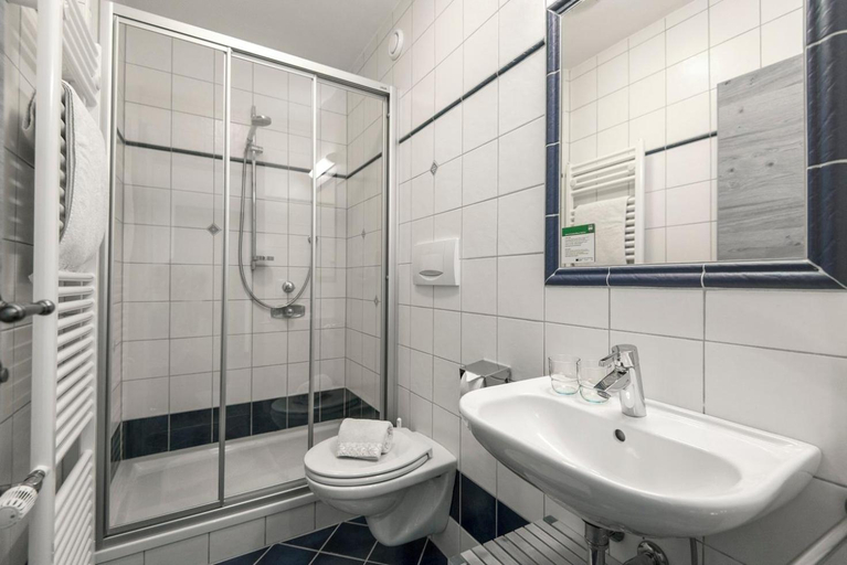 Shower 5, Ferienbauernhof Elmaugut, Sankt Johann im Pongau