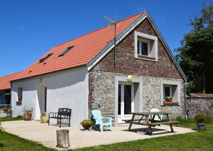 Exterior view 3, Le Clos de l'Angley Gites et Ecurie, Pas-de-Calais