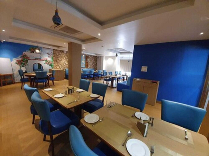 Food & Drinks 5, Hotel Gulmohar Grand, Jorhat