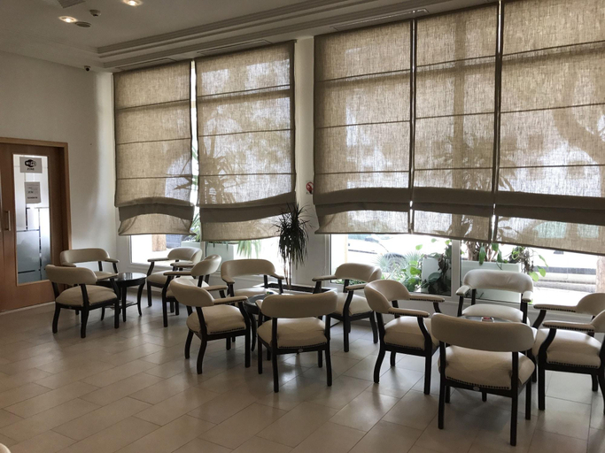 Food & Drinks 5, Hotel Al Karmel, Bab Bhar