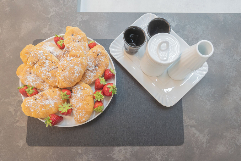 Food & Drinks 4, Enchanted Como Lake - City Apartment by Rent all Como, Como