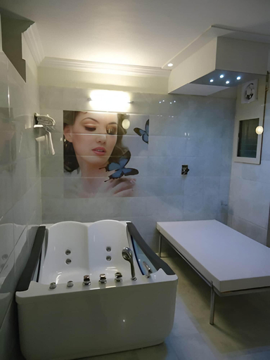 Bathroom 4, Bhairavgarh Palace, Udaipur