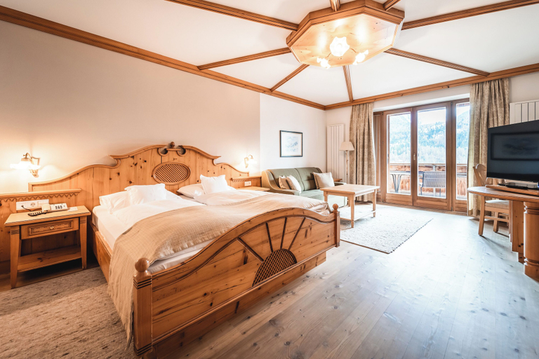 Bedroom 4, Naturhotel Leitlhof, Bolzano