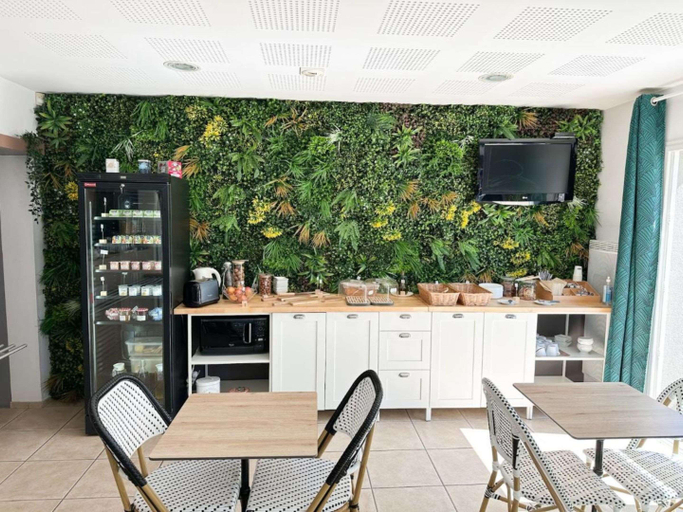 Food & Drinks 5, Sure Hôtel by Best Western Mont-de-Marsan, Landes