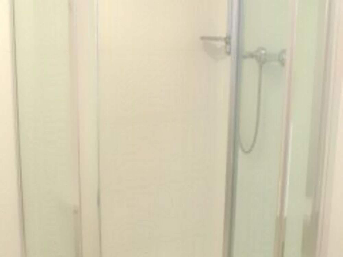 Bathroom 5, The Prince Regent, Surrey
