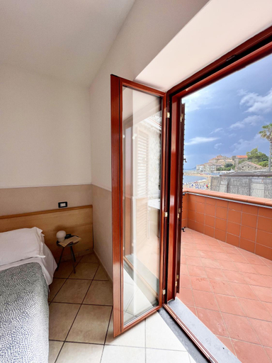 Others 3, Residenza Fontanelle-Beach Resort, Salerno