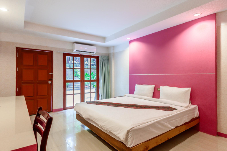 Bedroom 3, Beverly Hill Park Hotel, Muang Nakhon Sawan