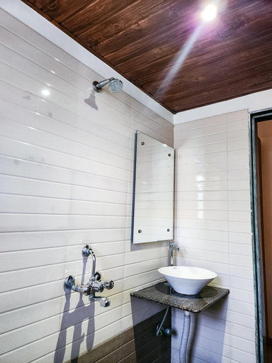 Bathroom 3, Hotel Rajwada, Aurangabad