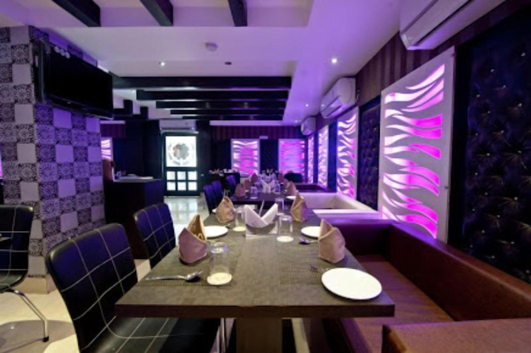 Food & Drinks 5, Hotel South Park, Purbi Singhbhum