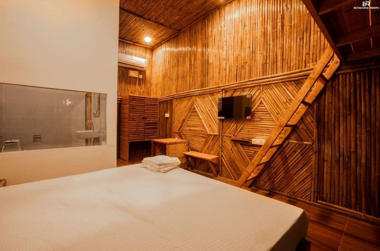 Bedroom 2, Bay View Resort, North Goa