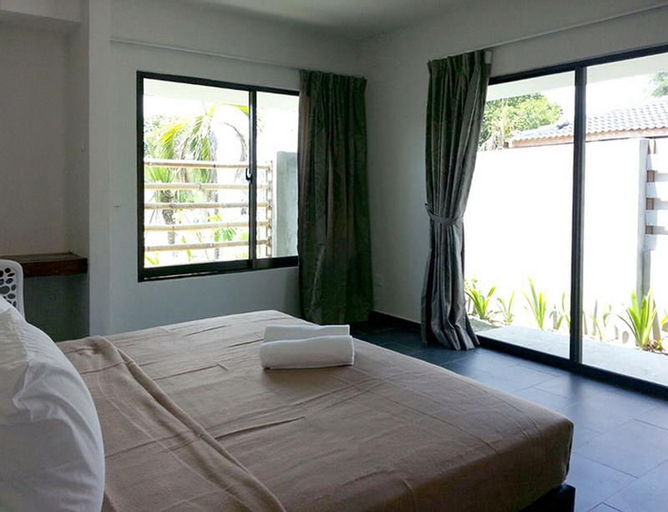 Bedroom 2, Coconut Beach Villa Langkawi, Langkawi