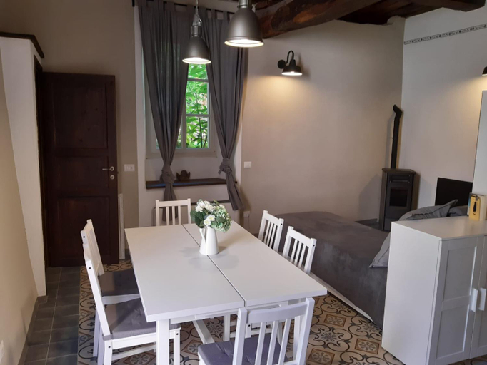 Others 4, Apartment 50 mq for 3-4 p DomasHome, Como