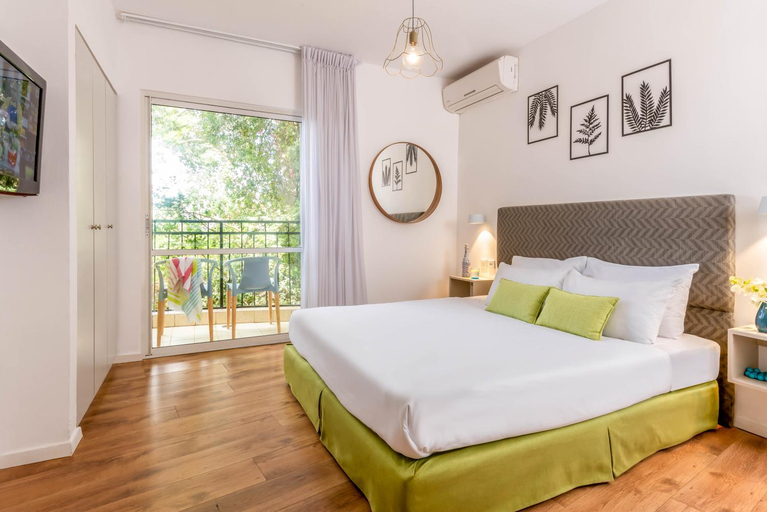 Bedroom 3, Travel Hotel Eilon