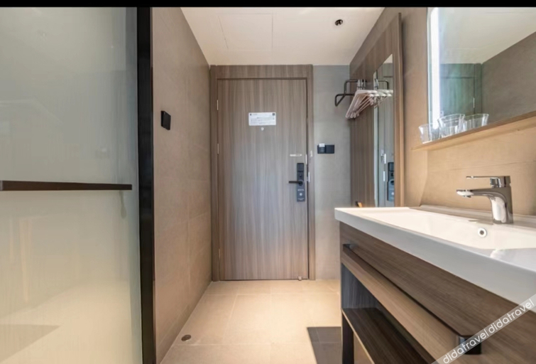 Bathroom 3, Hanting Hotel Xining Chaoyang West Road, Xining